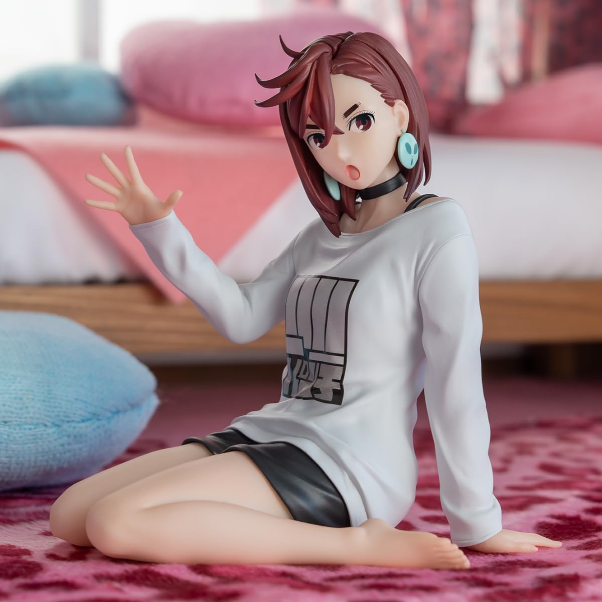 Momo, view 3