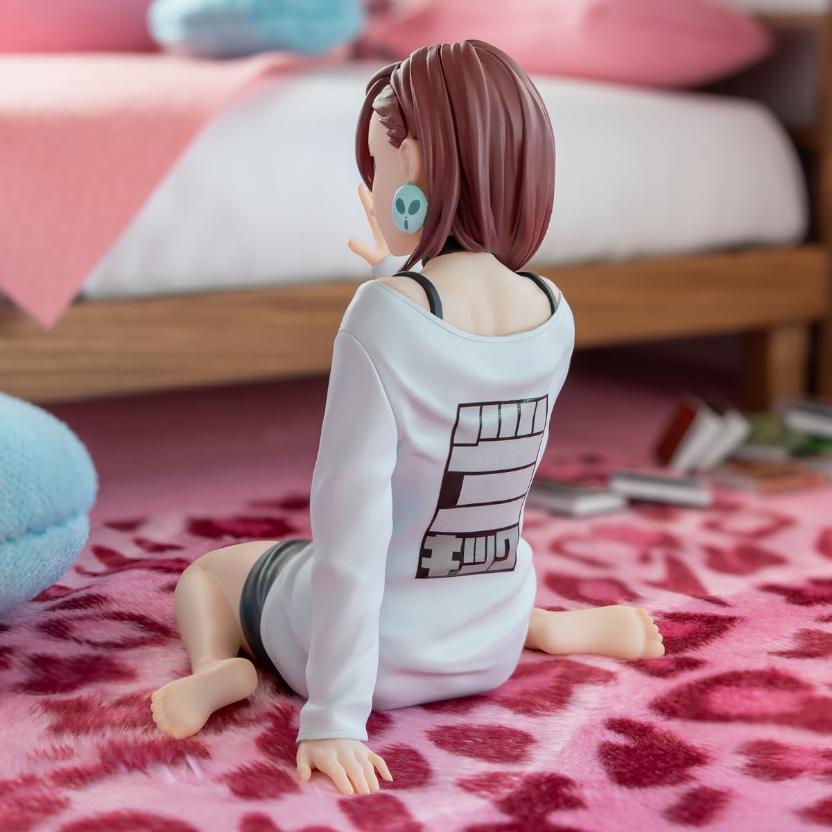 Momo, view 6