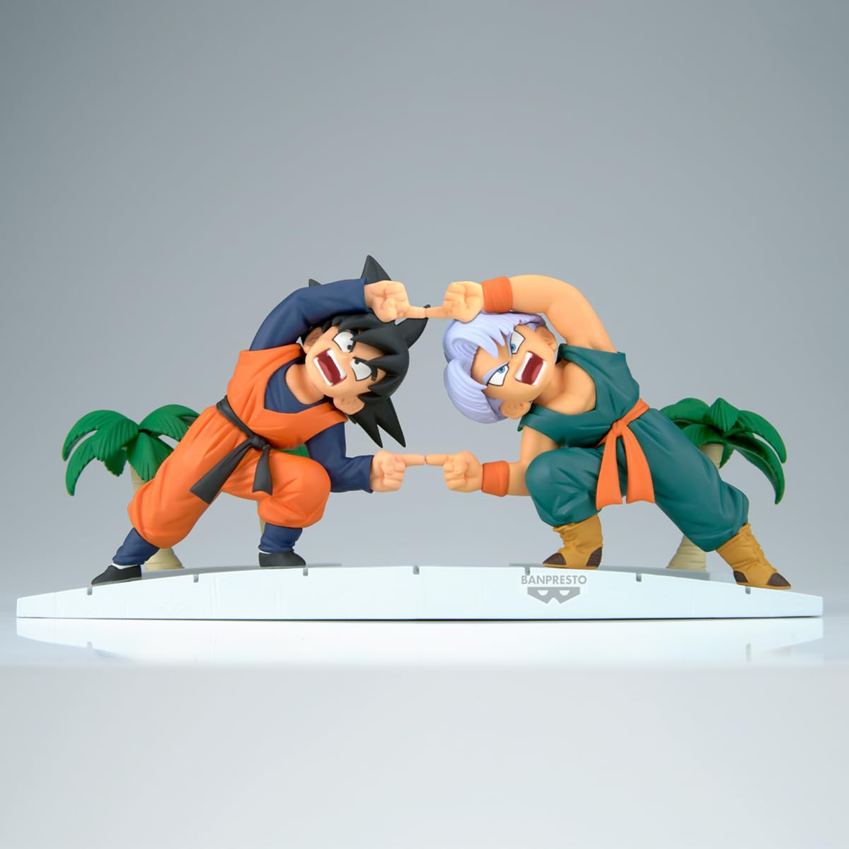 Son Goten & Trunks, view 3