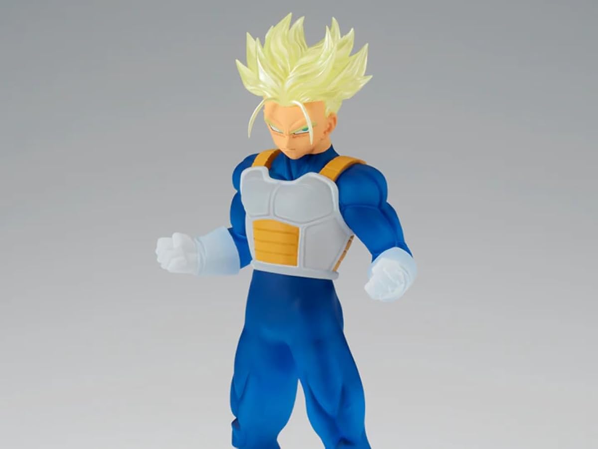 Super Saiyan Trunks Statue Medium, view 3