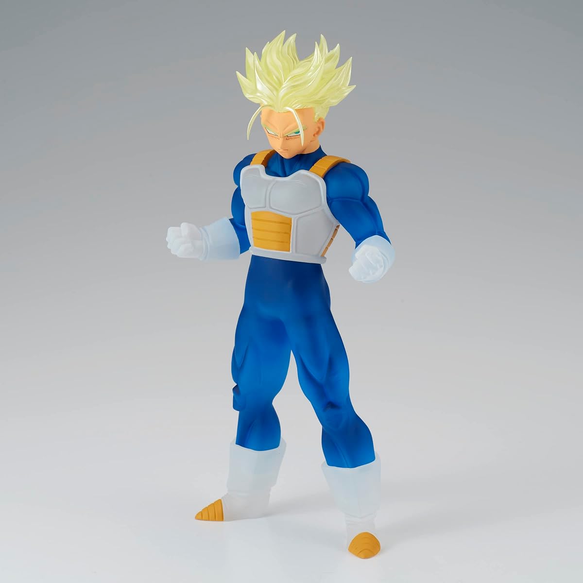 Super Saiyan Trunks Statue Medium, view 5