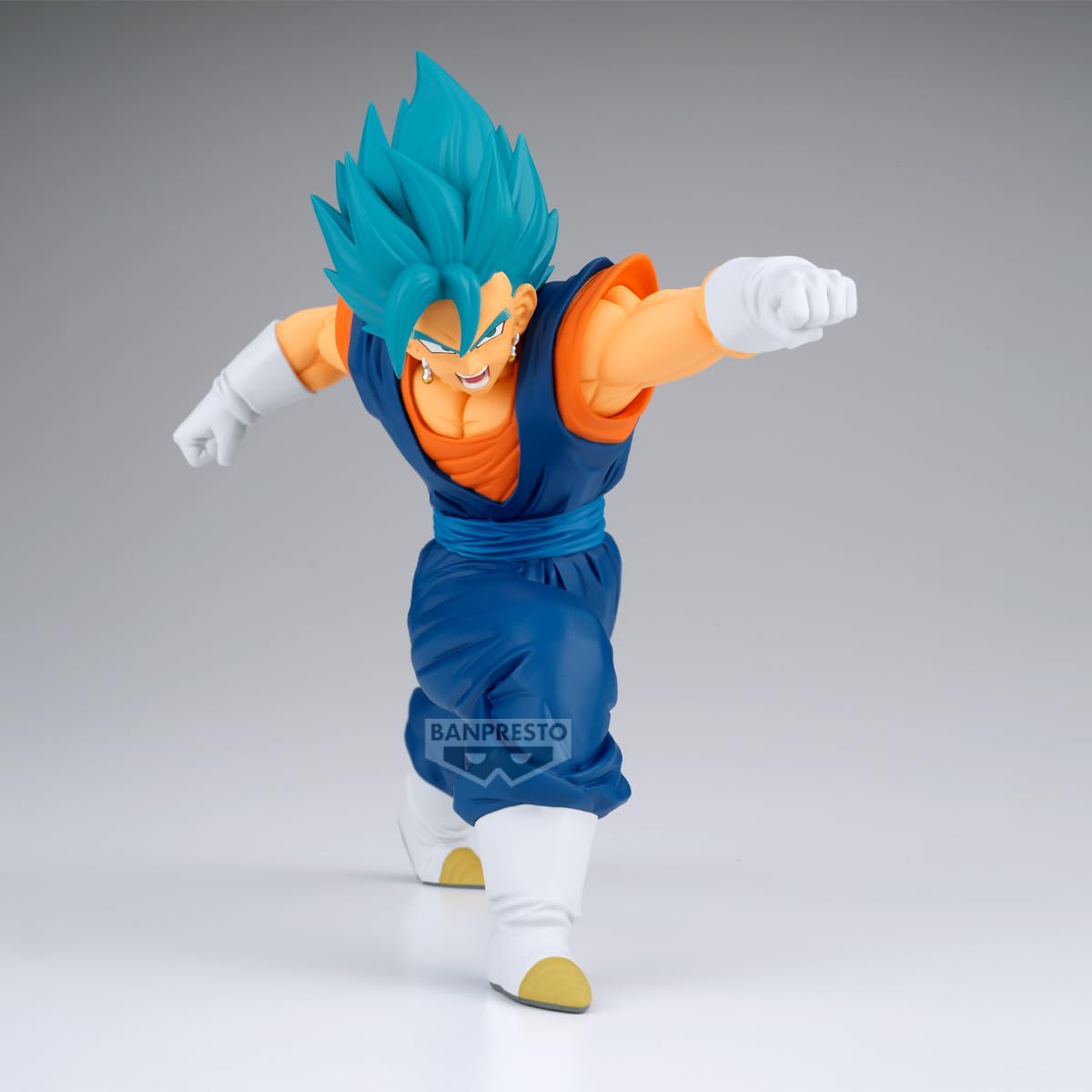 Vegito (vs Fusion Zamasu), view 3