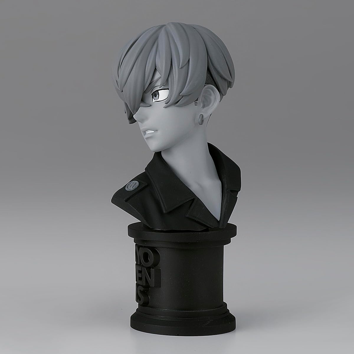 Chifuyu Matsuno (ver. B), Faceculptures, view 3